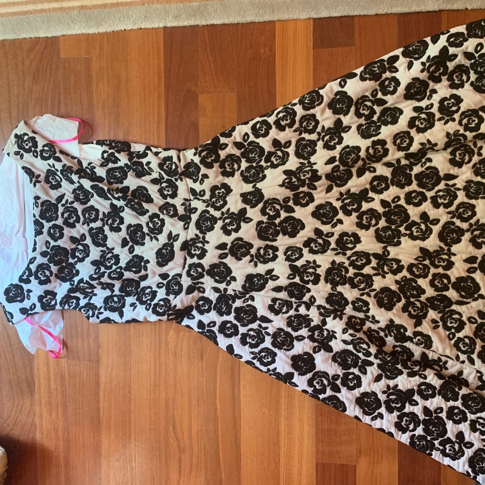 Betsey Johnson Midi Dress